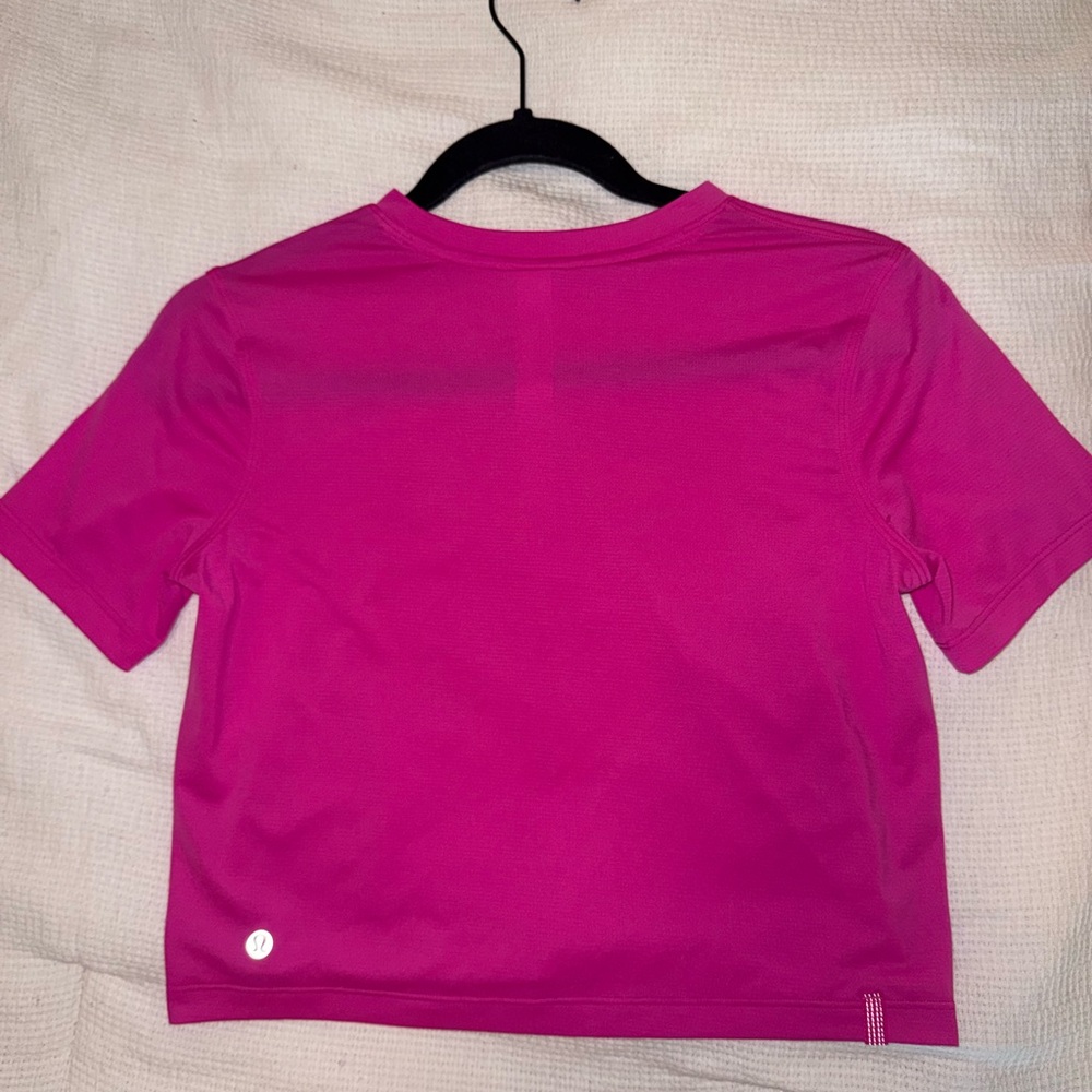 Lululemon Dry Fit Hot Pink Cropped Tee